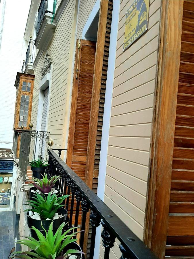 Sevilla centro Catedral BOHEMIAN&SUITES ARENAL - PARKING Esterno foto